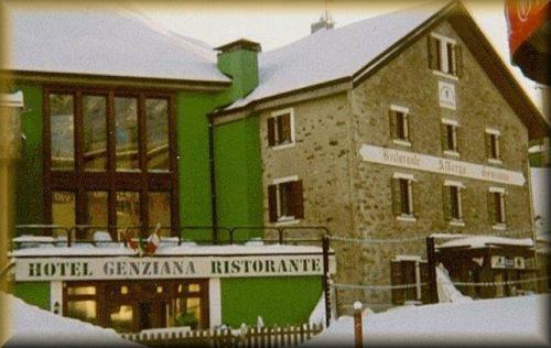 Hotel Genziana Пассо-Стельвио Экстерьер фото